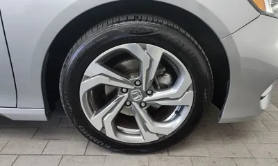 Honda Accord 2019, 64813 км, за 12496.71 USD