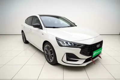 Ford Focus 2022, 32700 км, за 13642 USD