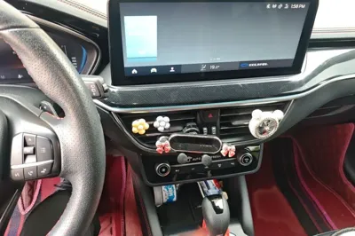 Ford Focus 2022, 32700 км, за 13642 USD - фото 13