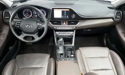 Hyundai Grandeur 2019, 136828 км, за 10066.22 USD - фото 7