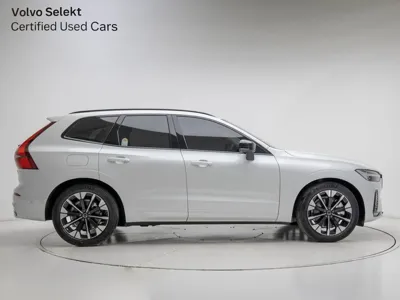 Volvo XC60 2026, 1203 км, за 41683.08 USD