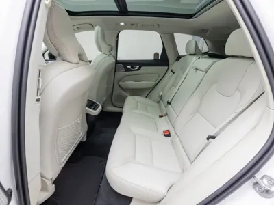 Volvo XC60 2026, 1203 км, за 41683.08 USD - фото 11