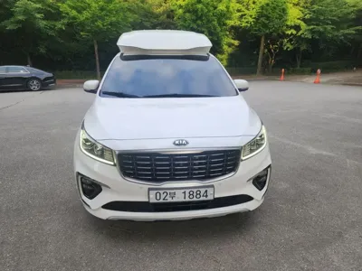 Kia Canival · 2019 год