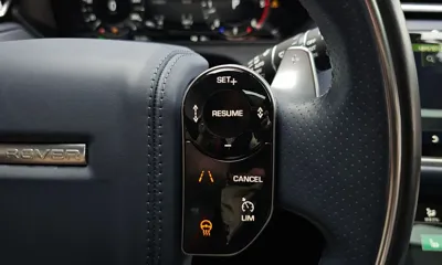 Land Rover Range Rover Velar 2018, 51284 км, за 25407.18 USD - фото 18
