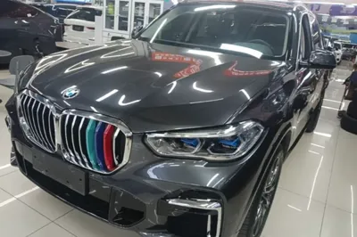 BMW X5 · 2022 год