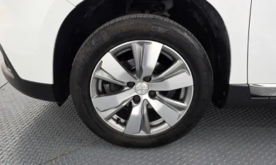 Peugeot 2008 2016, 107215 км, за 3559.18 USD