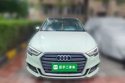 Audi A3 2018, 85800 км, за 9406 USD