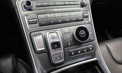 Hyundai Santafe 2021, 137514 км, за 12808.72 USD - фото 9