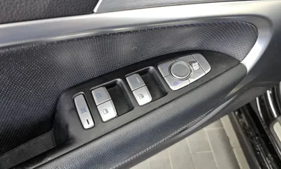 Genesis G70 2018, 85467 км, за 11044.66 USD - фото 28