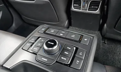 Genesis G80 2017, 165037 км, за 9446.26 USD - фото 19