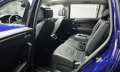 Volkswagen Tiguan 2022, 46248 км, за 17255.97 USD - фото 11
