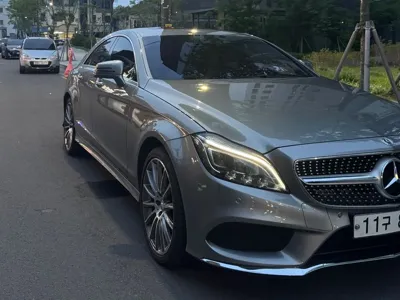 Mercedes-Benz CLS-Class 2015, 294150 км, за 10056.45 USD
