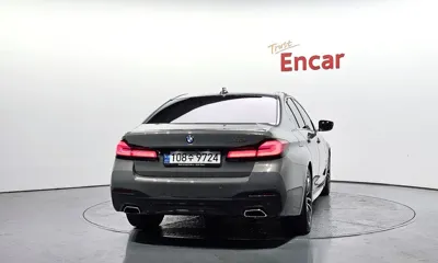 BMW 5-Series 2021, 46566 км, за 24526.01 USD