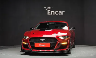 Ford Mustang 2018, 100179 км, за 12697.08 USD