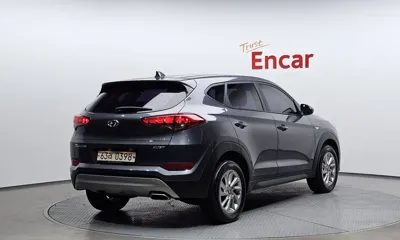 Hyundai Tucson 2017, 133353 км, за 5616.12 USD