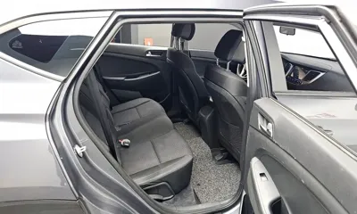 Hyundai Tucson 2017, 133353 км, за 5579.62 USD - фото 12