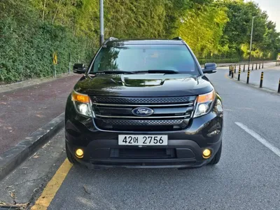 Ford Explorer 2013, 150920 км, за 4726.27 USD