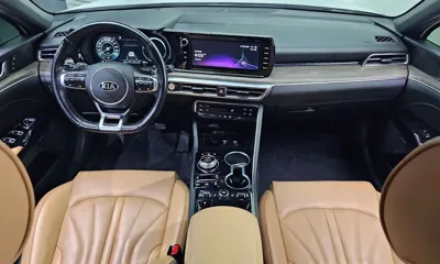 Kia K5 2020, 81306 км, за 13588.03 USD - фото 7