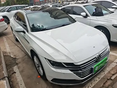 Volkswagen CC 2019, 94000 км, за 13128.22 USD