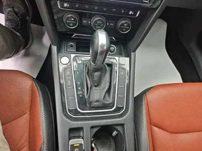 Volkswagen CC 2019, 94000 км, за 13128.22 USD - фото 14