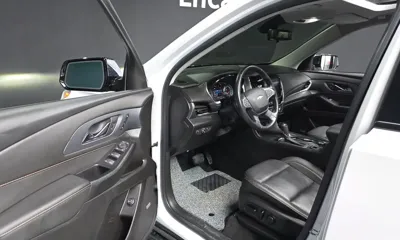 ChevroletGMDaewoo Traverse 2020, 51223 км, за 14866.2 USD - фото 10