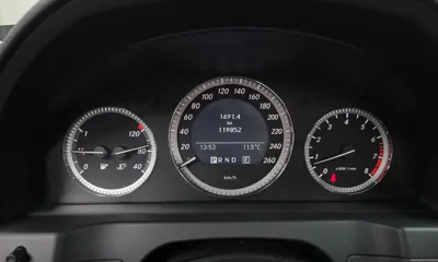 Mercedes-Benz C-Class 2011, 119852 км, за 3633.96 USD - фото 8