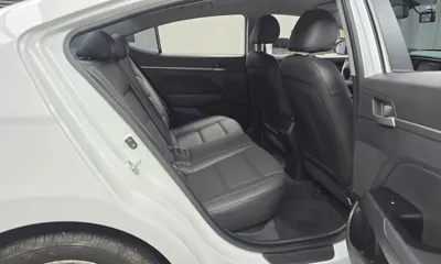 Hyundai Avante 2018, 99904 км, за 5807.73 USD - фото 12