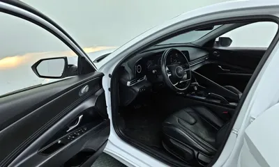 Hyundai Avante 2022, 59501 км, за 11270.36 USD - фото 11