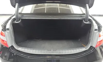 Hyundai Grandeur 2017, 135245 км, за 6180.07 USD - фото 20