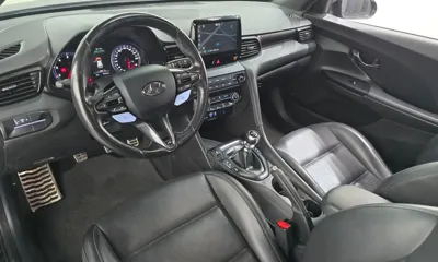 Hyundai Veloster 2019, 75662 км, за 8993.04 USD - фото 7