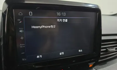Hyundai Veloster 2019, 75662 км, за 8993.04 USD - фото 20