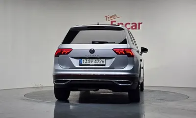 Volkswagen Tiguan 2021, 68046 км, за 19996.14 USD