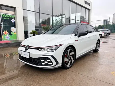 Volkswagen Golf GTI 2024, 21900 км, за 23071.95 USD