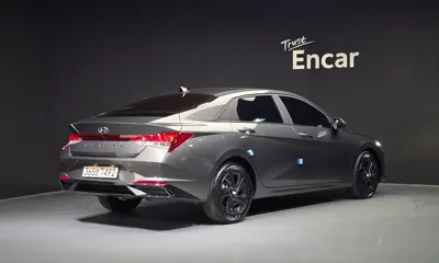 Hyundai Avante 2023, 42512 км, за 12490.14 USD