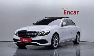 Mercedes-Benz E-Class · 2017 год