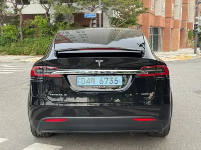 Tesla Model X 2018, 58000 км, за 47860.89 USD