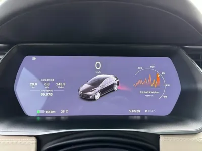 Tesla Model X 2018, 58000 км, за 47860.89 USD - фото 7