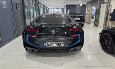 BMW i8 2016, 44700 км, за 40304.22 USD - фото 4