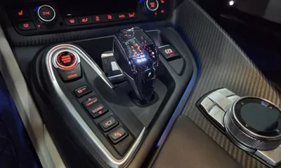BMW i8 2016, 44700 км, за 40304.22 USD - фото 9