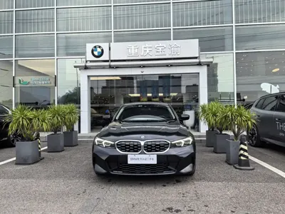 BMW 3 Series 2023, 35000 км, за 25455.66 USD