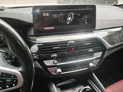 BMW 5 Series 2022, 68600 км, за 29619.79 USD - фото 20