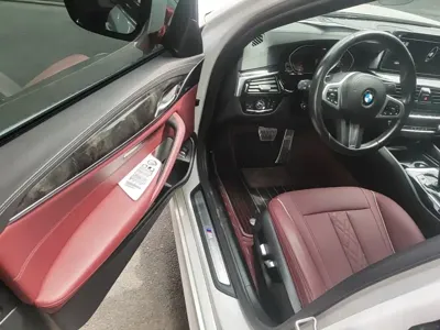 BMW 5 Series 2022, 68600 км, за 29619.79 USD - фото 23
