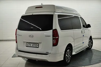 Hyundai Starex 2019, 100749 км, за 17427.81 USD
