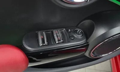 MINI Cooper Convertible 2019, 92163 км, за 13418.84 USD - фото 18
