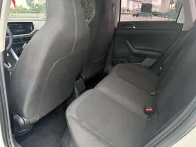 Volkswagen Polo 2023, 25000 км, за 7820.63 USD