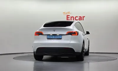 Tesla Model Y 2022, 28544 км, за 32178.37 USD - фото 4