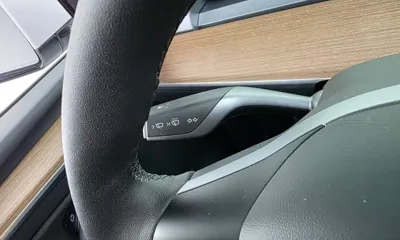 Tesla Model Y 2022, 28544 км, за 32178.37 USD - фото 35
