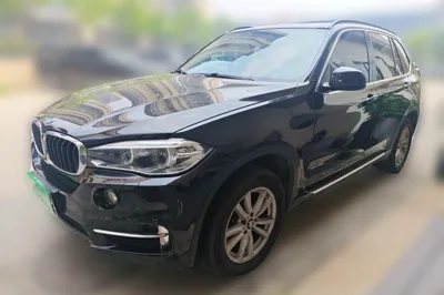 BMW X5 · 2015 год