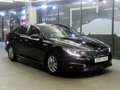 Kia K5 · 2018 год