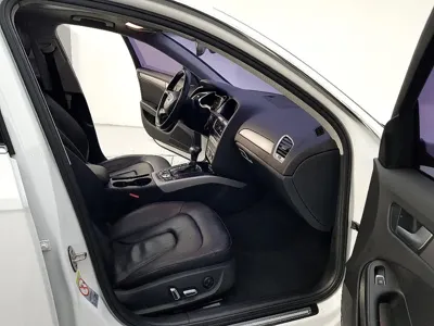 Audi A4 2015, 88588 км, за 4478.97 USD - фото 14